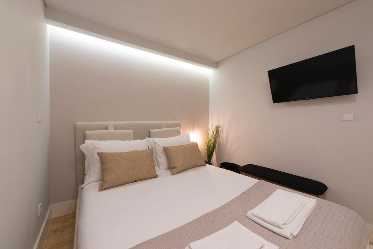 Lovelystay - Porto Peaceful Living W/ Backyard Εξωτερικό φωτογραφία