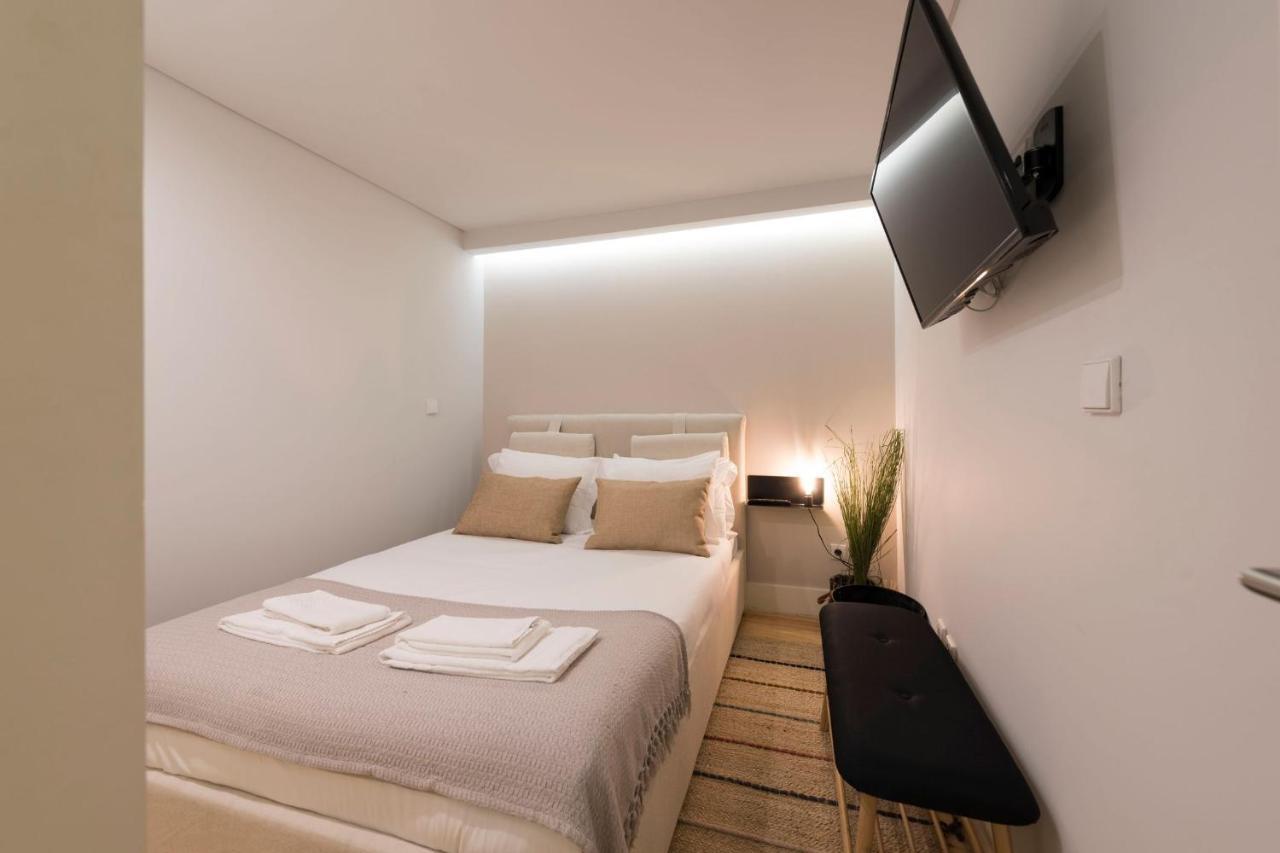 Lovelystay - Porto Peaceful Living W/ Backyard Εξωτερικό φωτογραφία