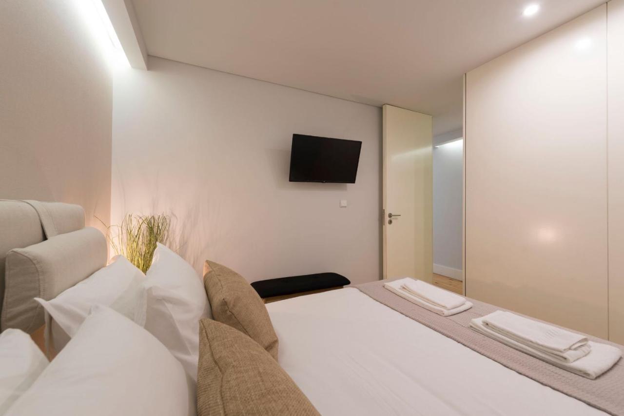 Lovelystay - Porto Peaceful Living W/ Backyard Εξωτερικό φωτογραφία